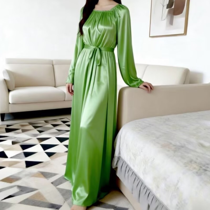 Glossy Ice Silk Night Robe Wit - đánh giá và giá Robe Silk Women